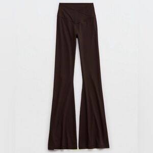 Aerie Offline Real Me High Waisted Crossover Flare Leggings!